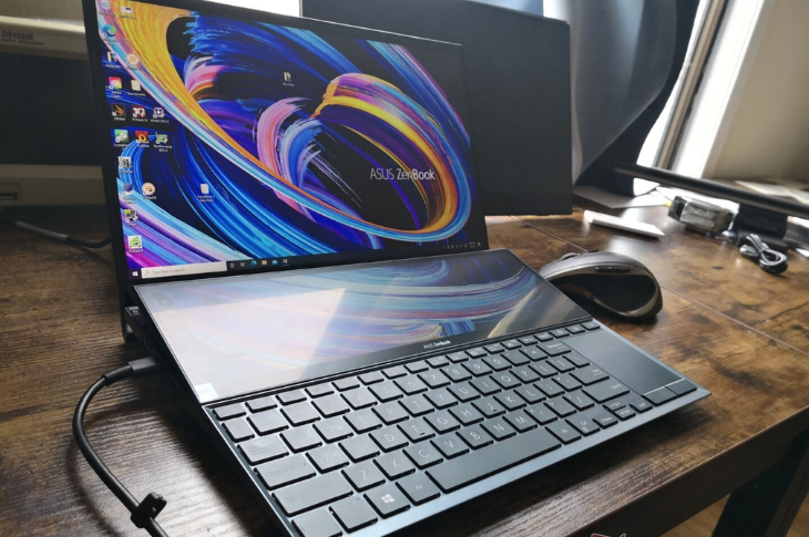 Nueva laptop ASUS Zenbook Duo UX482: ideal para trabajo